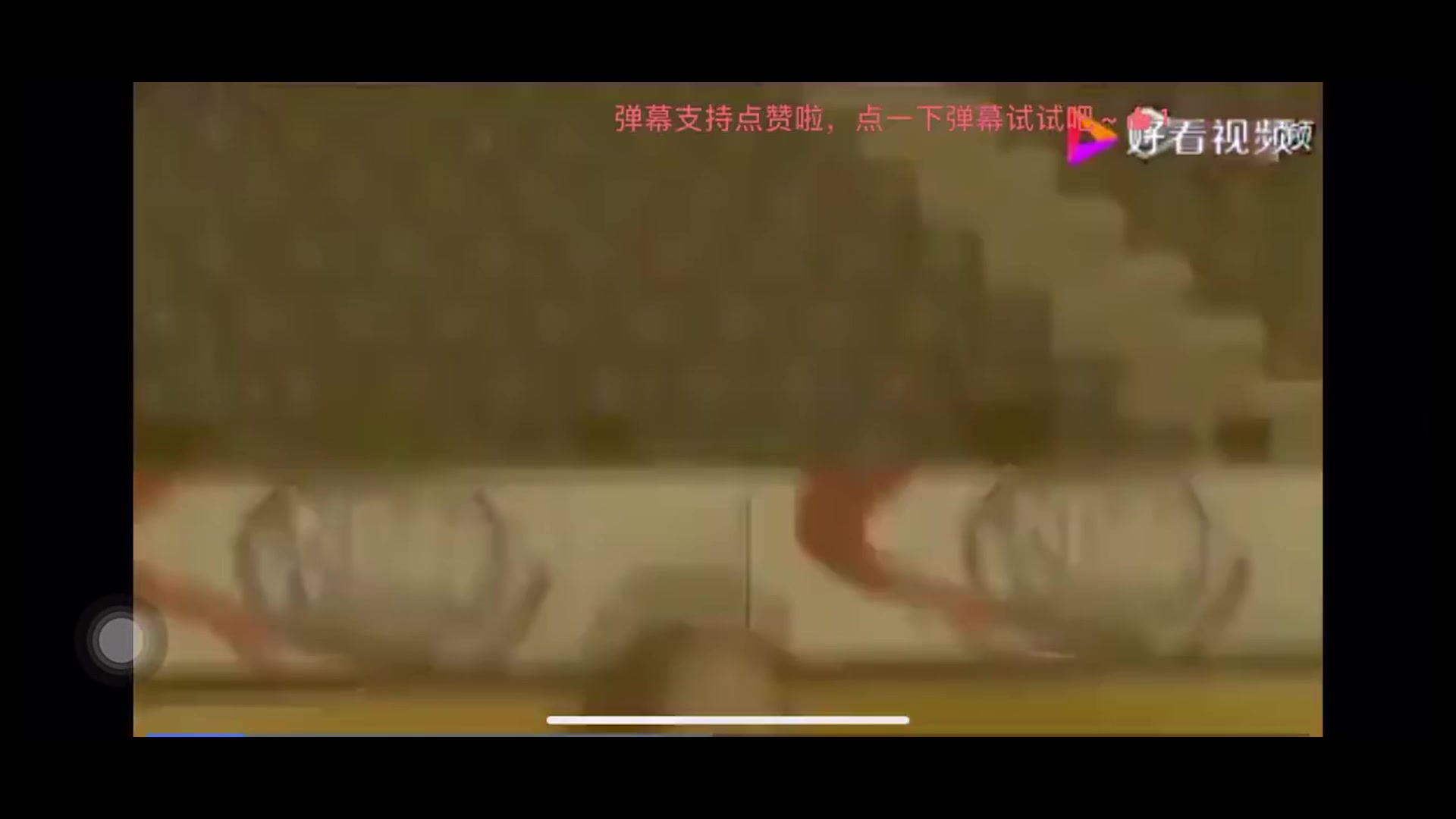 有多少吧友看过？🙊小七早年身穿詹姆斯球衣，在演播室火辣热舞