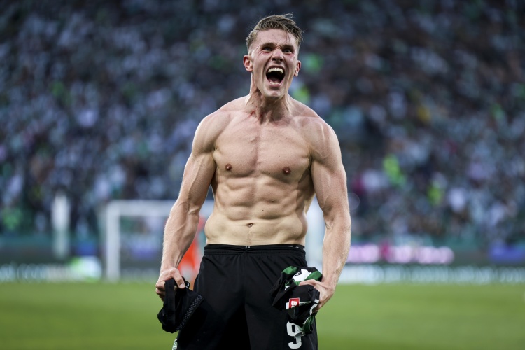 外媒：莱比锡坚持对塞斯科9000万欧要价，阿森纳转签约克雷斯