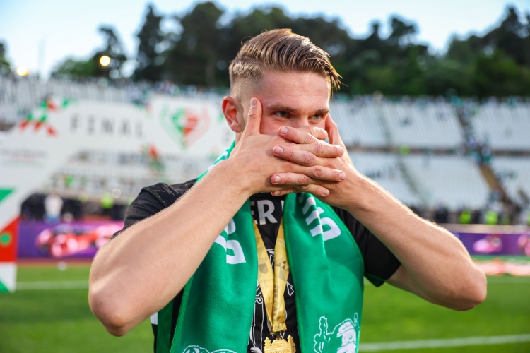 主动放弃200万&只去阿森纳！罗马诺：约克雷斯愿自掏腰包促成转会