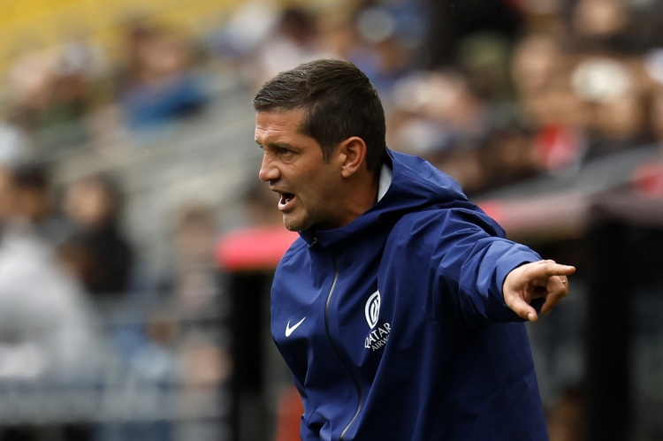 意媒：齐沃与国米高层进行了两小时会谈，对夏窗进行全面规划