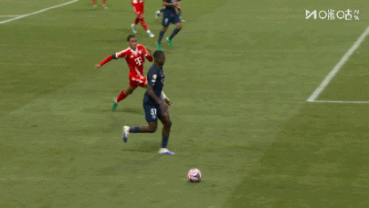 重伤后首发声！穆西亚拉：没有谁需要承担责任 这种情况时有发生