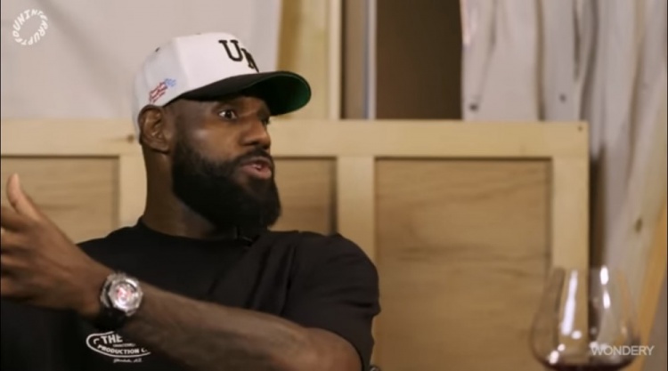 詹姆斯：孩子们在长身体总会学会如何正确训练 关键在于热爱❤️