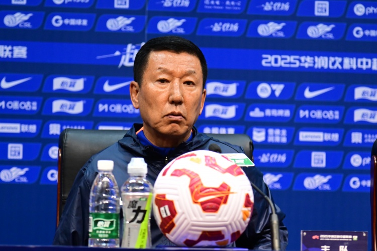 袁甲：崔康熙和管理层矛盾的根源就是这赛季球队收回了他的引援权