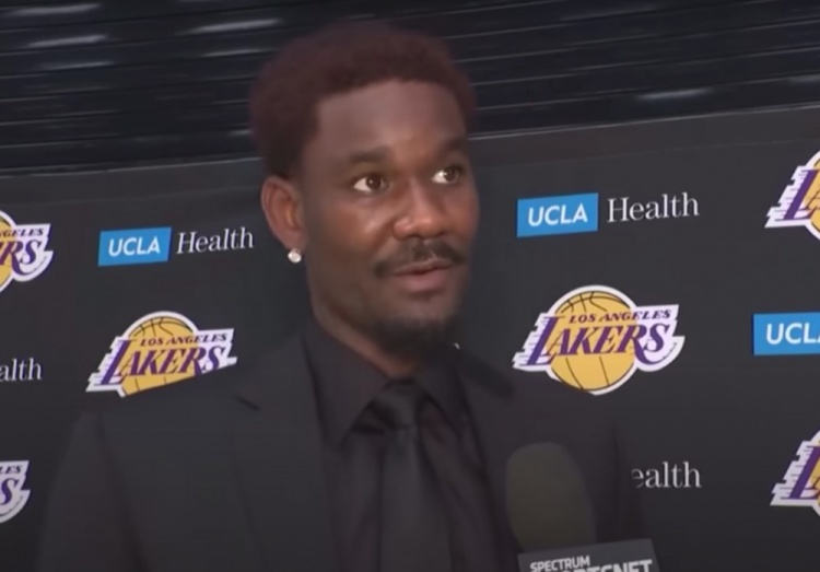 艾顿：湖人和我都想赢 这是又一次机会 这辈子从未经历这种情况