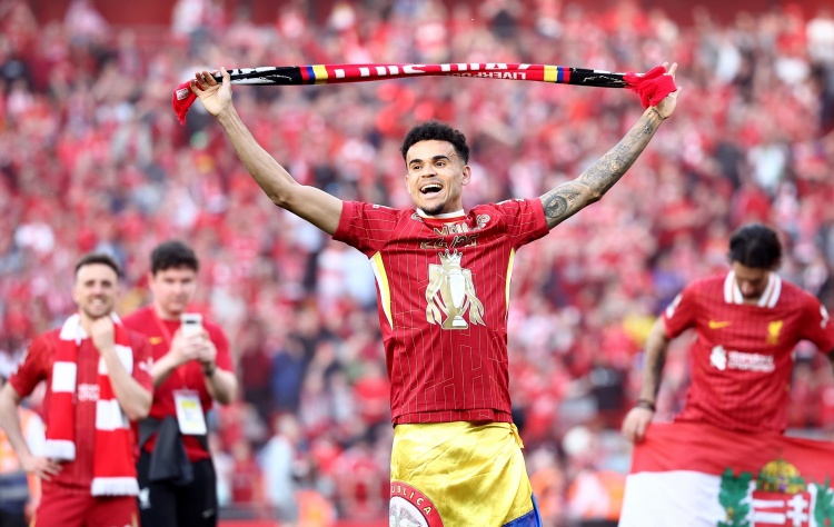 德天空：埃贝尔再次与迪亚斯团队谈判，若收到满意报价球员愿转会