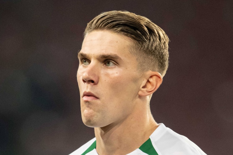 很急😡葡媒：约克雷斯仍在瑞典&将罢训，他对转会进展感到愤怒