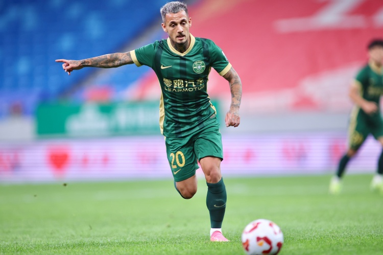 热身赛-大连英博1-2浙江队 米特里策&弗兰克、佩尼亚破门