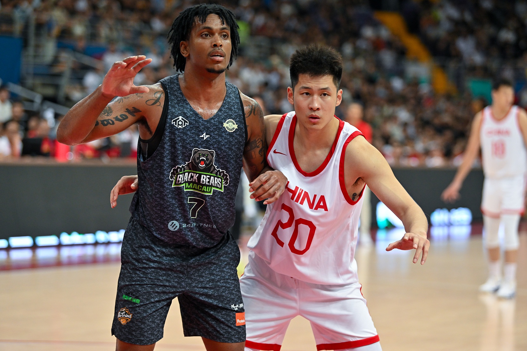 曾在CBA杯砍50分！媒体人：NBL江西赣驰取消注册外援尼文-哈特