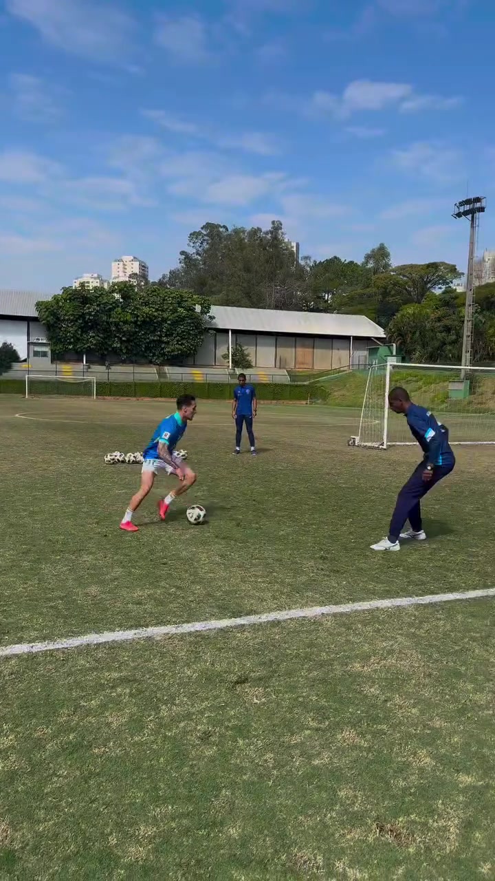 状态不错！安东尼社媒晒假期训练视频，未来仍未确定