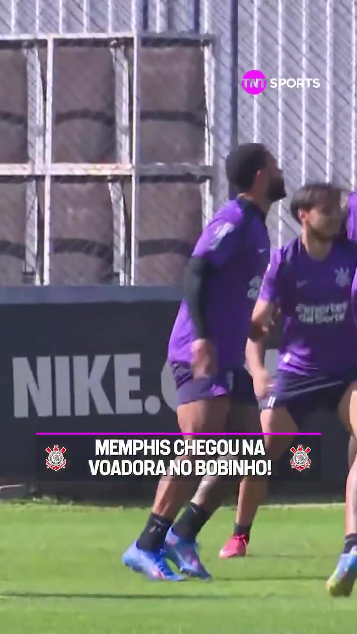 德佩简直是疯子😅抢圈抢急了竟然试图抬脚飞踹，你打WWE呢！