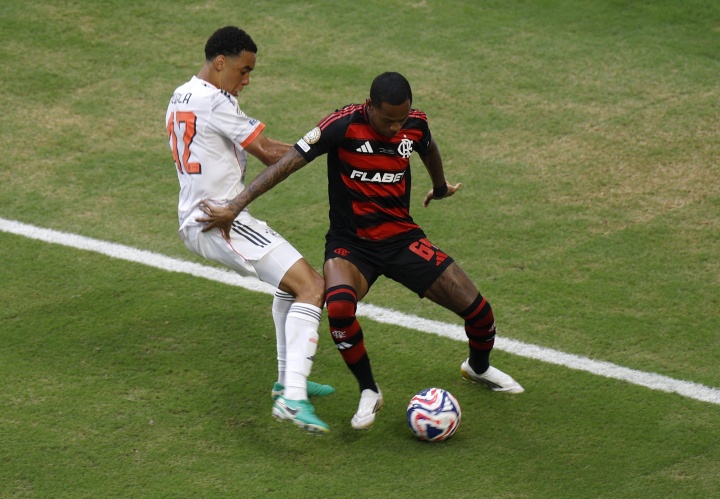 世俱杯3场2球！博主：20岁巴西新星华莱士-阎自称有中国血统