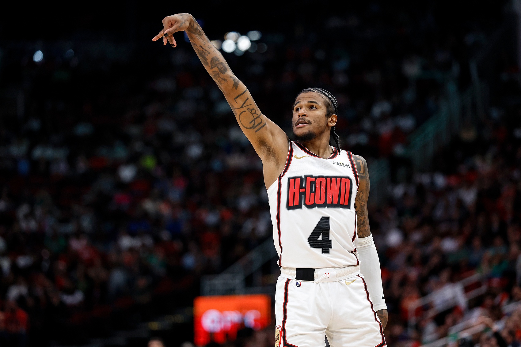 🥹杰伦-格林：被交易很伤人 休斯敦是永远的家 离开那里很难过