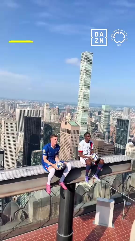 帕尔默完胜金球奖头号热门！此前世俱杯预热帕尔默和登贝莱出镜！