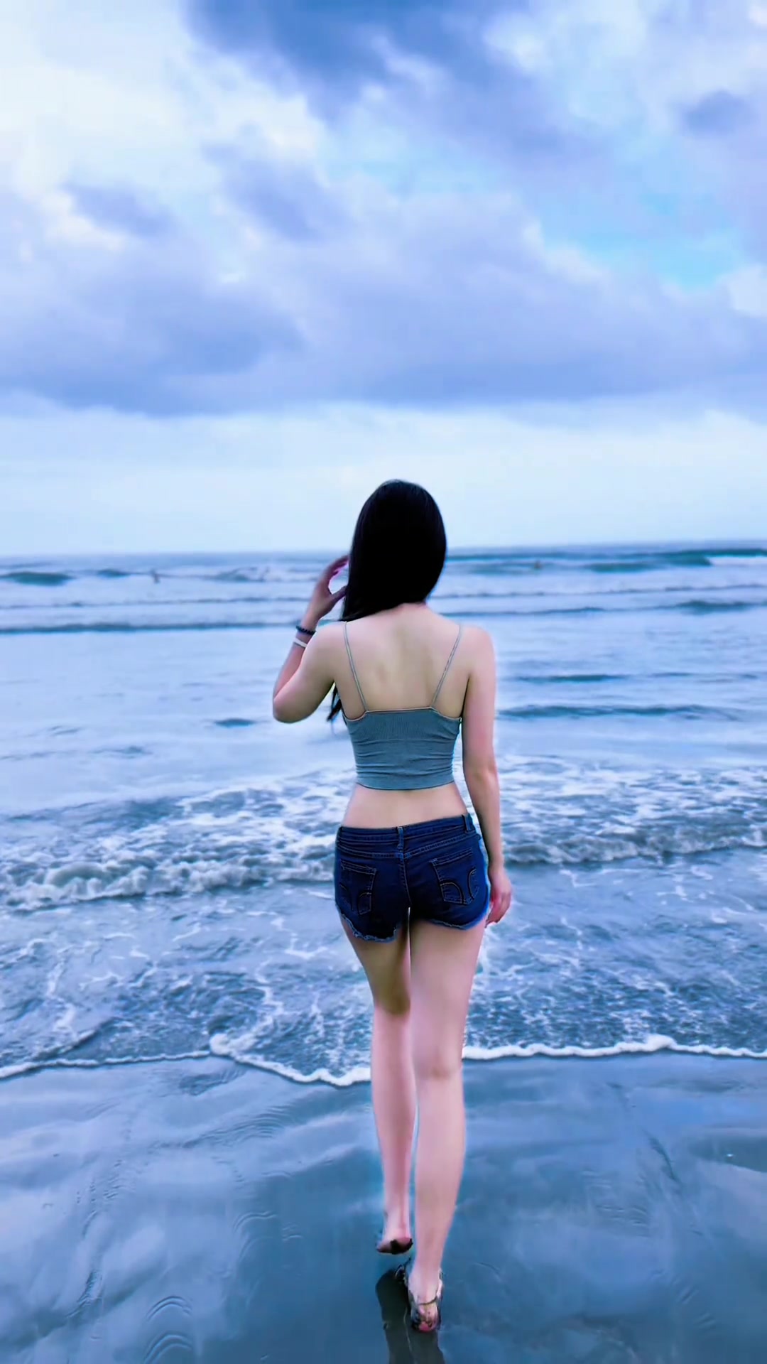 是拉杆靓还是背影靓？