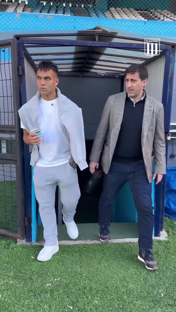 劳塔罗重回母队竞技队，“伯乐”米利托亲自接待❤