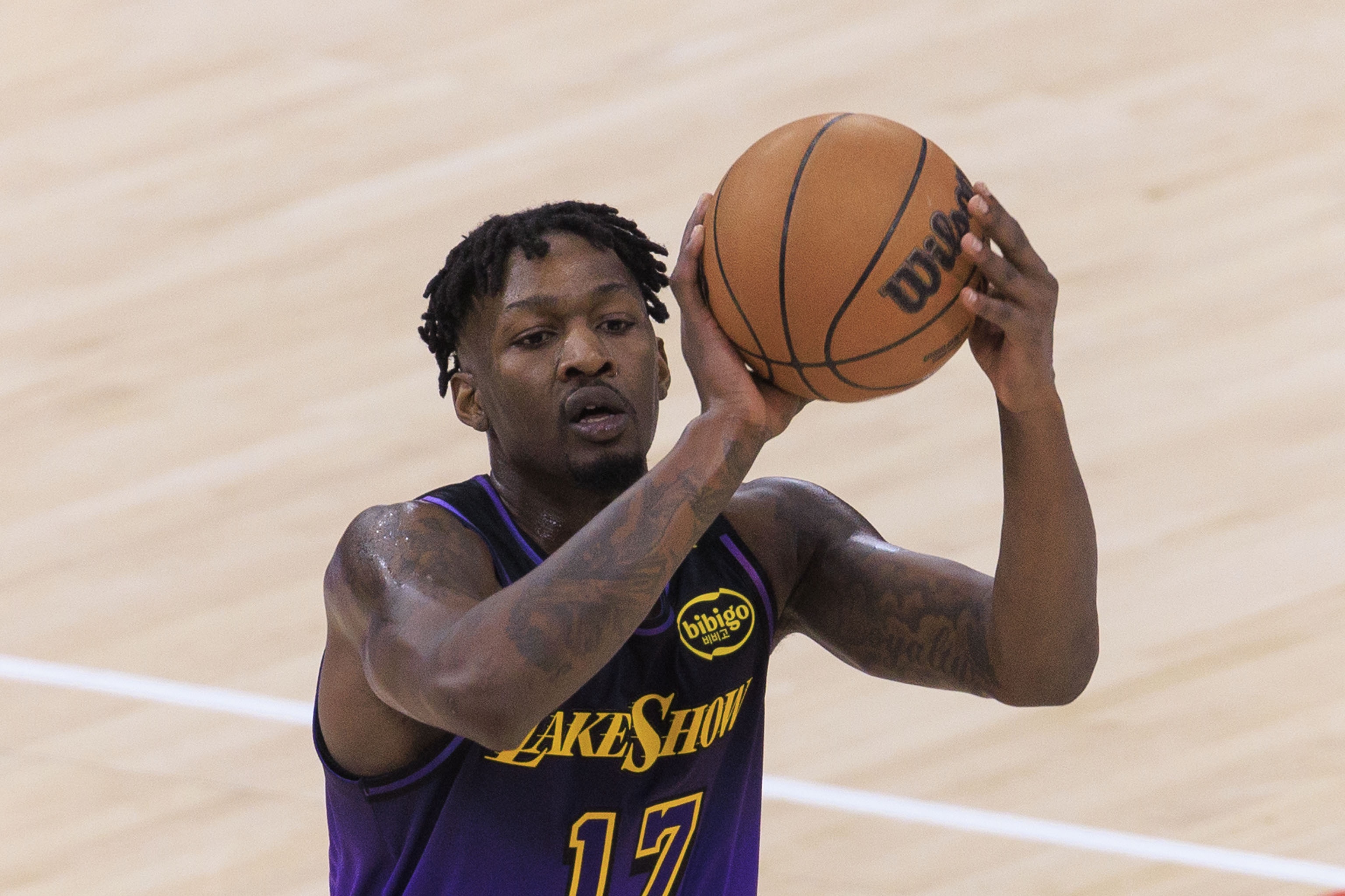 芬尼：我们都清楚杜兰特的进攻实力 我很了解范弗里特的风格