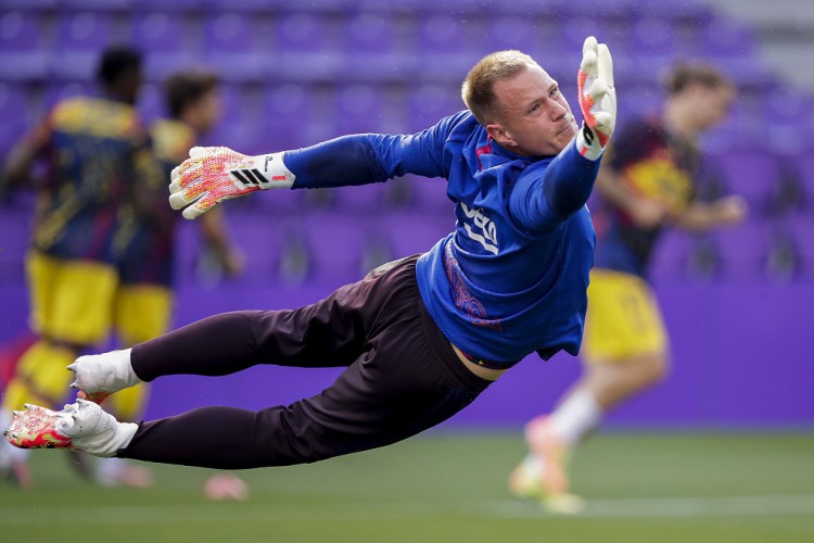 六台：特尔施特根缺席巴萨合练，这是他自己的决定