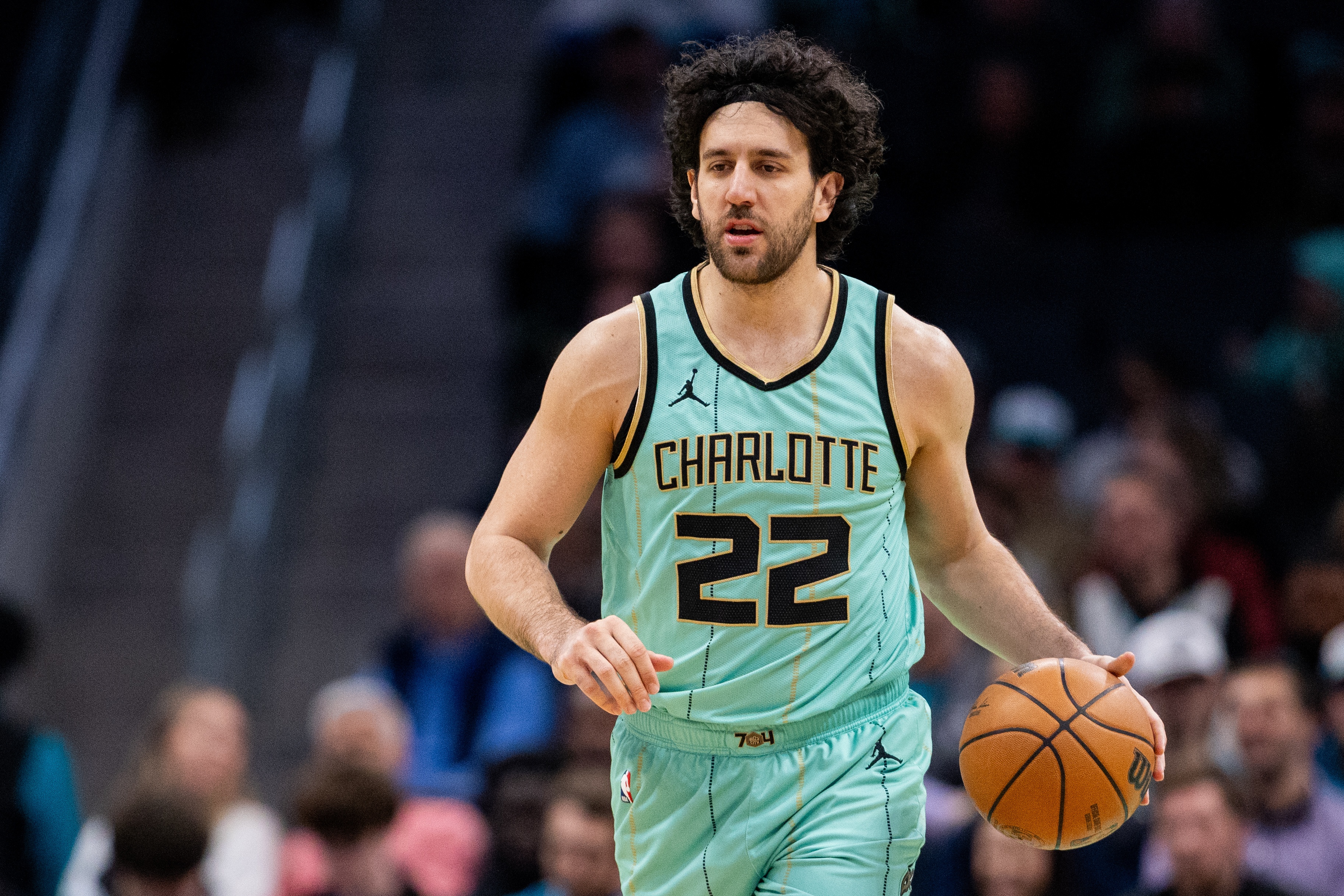 欧记：皇家马德里向米西奇开出一份2年的丰厚合同 球员正认真考虑