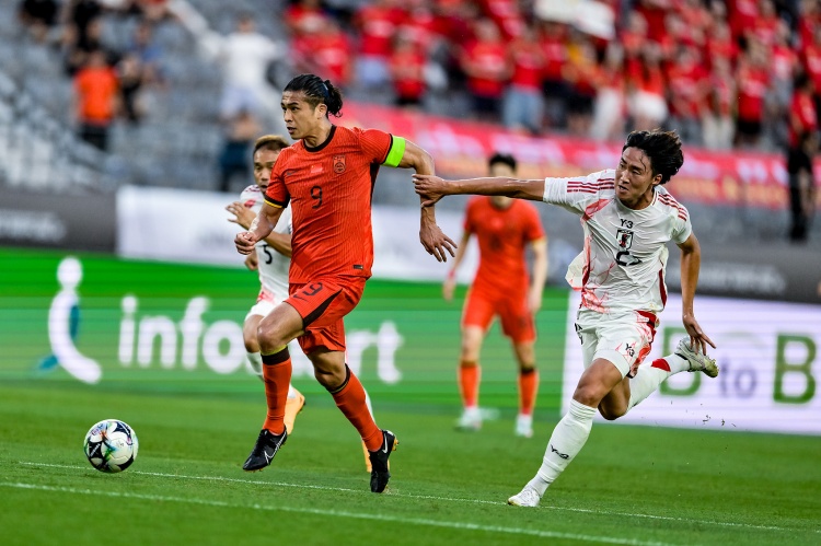 北青：避免垫底，中国队更像是通过比赛完成了一次“危机公关”