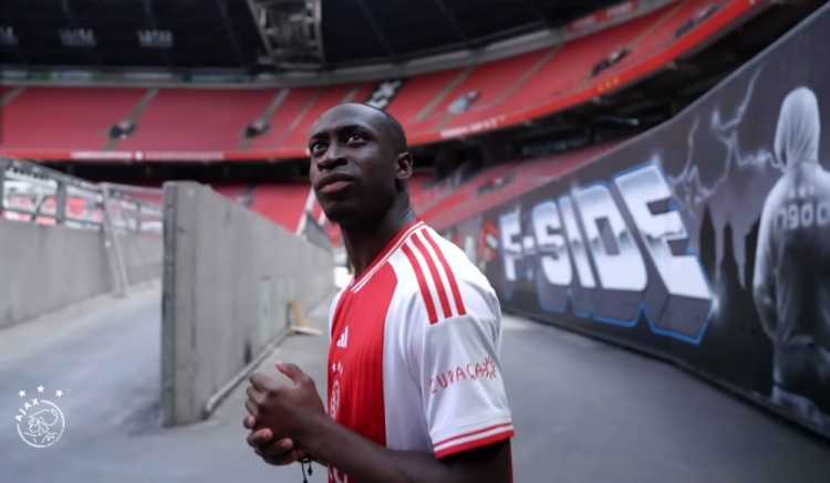 荷媒：布鲁日即将签下阿贾克斯边锋福布斯，转会费600万+100万欧