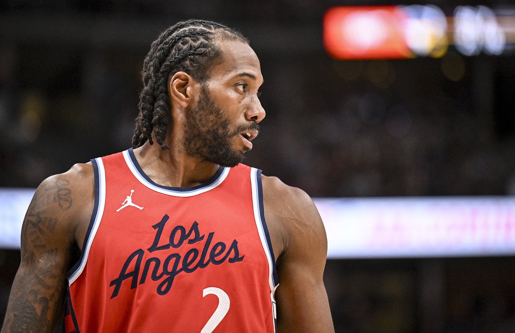 美记：小卡将出席“非洲巨人”节指导青少年 并为当地建一座球场