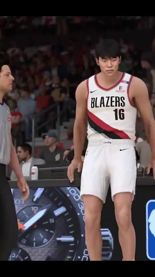 暴打卫冕冠军！网友2K模拟杨瀚森：大帽SGA，狂虐雷霆内线！