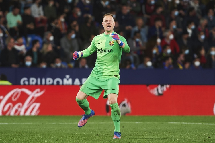 阿斯：特尔施特根与巴萨矛盾升级，曼城、加拉塔萨雷等队有意引进