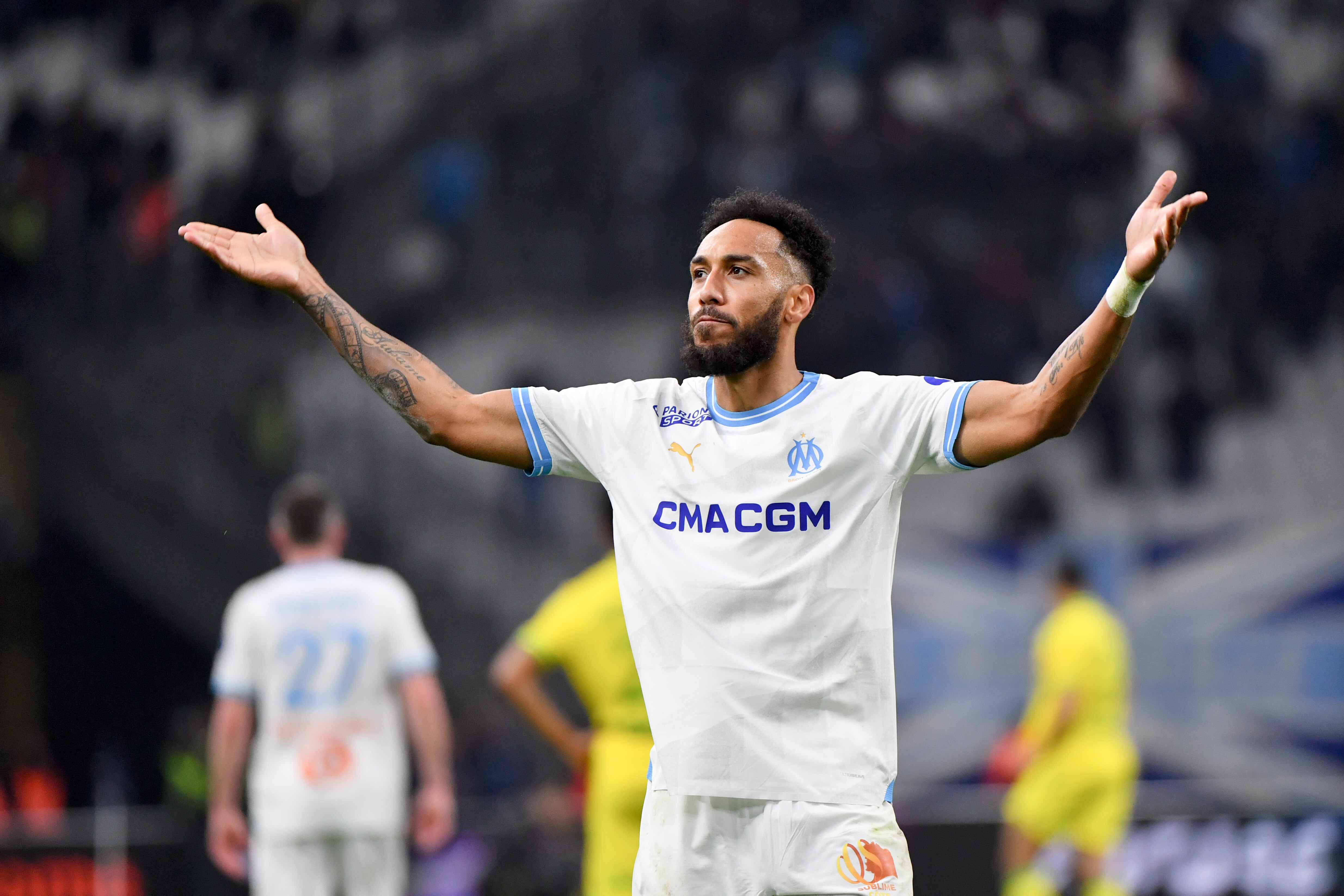 法媒：奥巴梅扬已与卡迪西亚解约，正与马赛就签约进行谈判