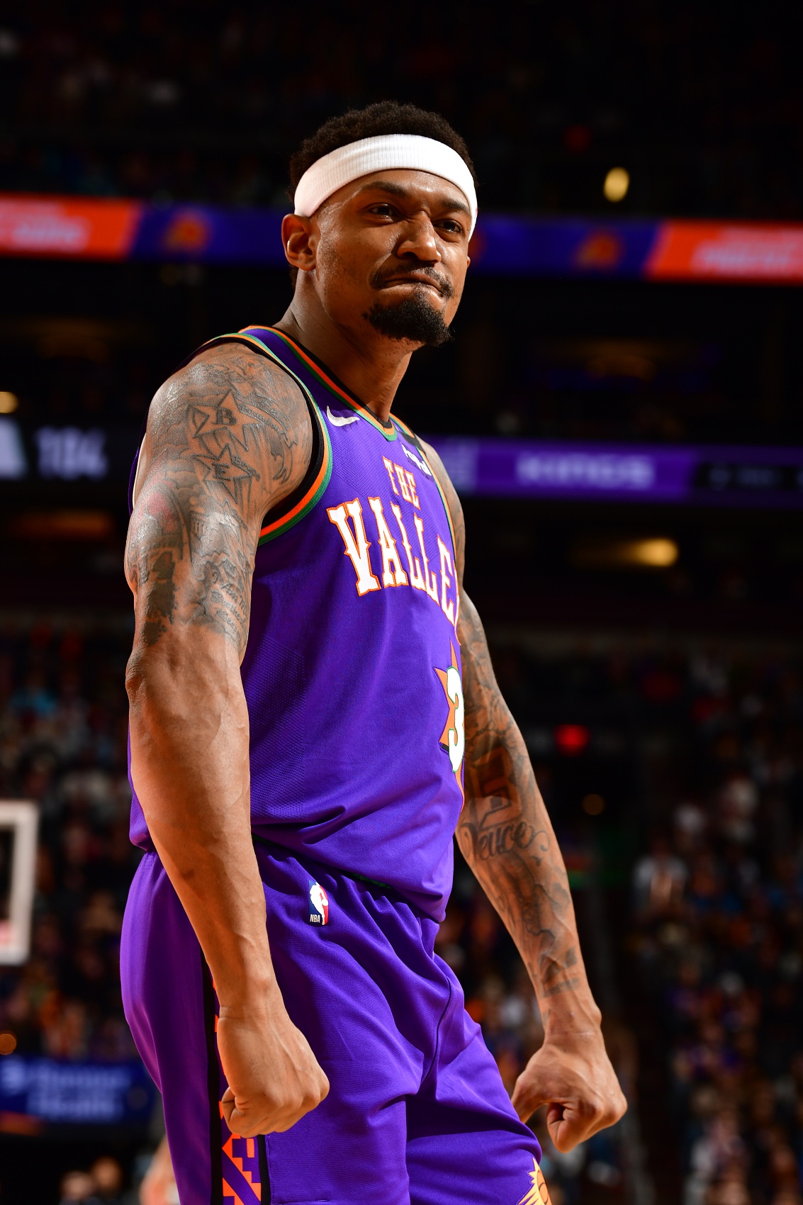 记者：5000万的比尔很臭 500万的比尔很香 这个道理再简单不过