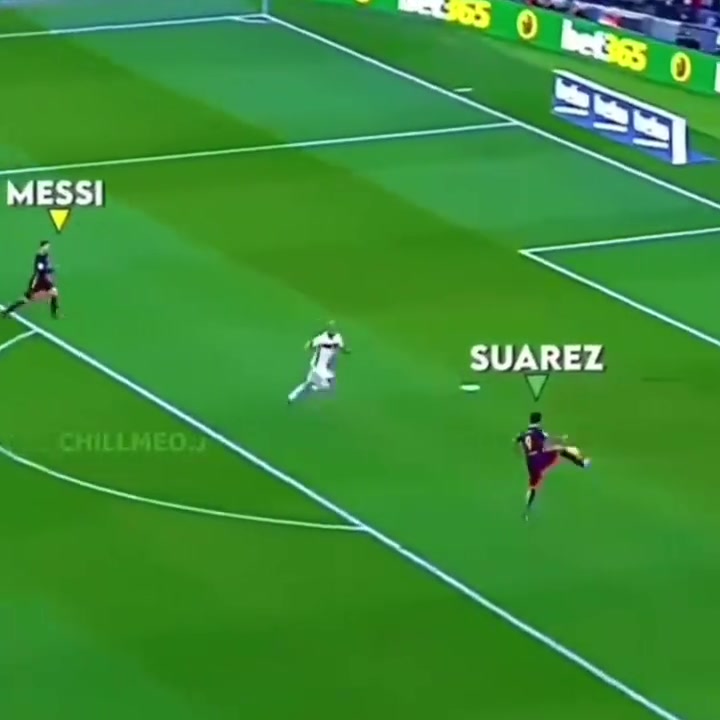 历史级前场三叉戟！MSN之间的配合有多默契？人到球到！