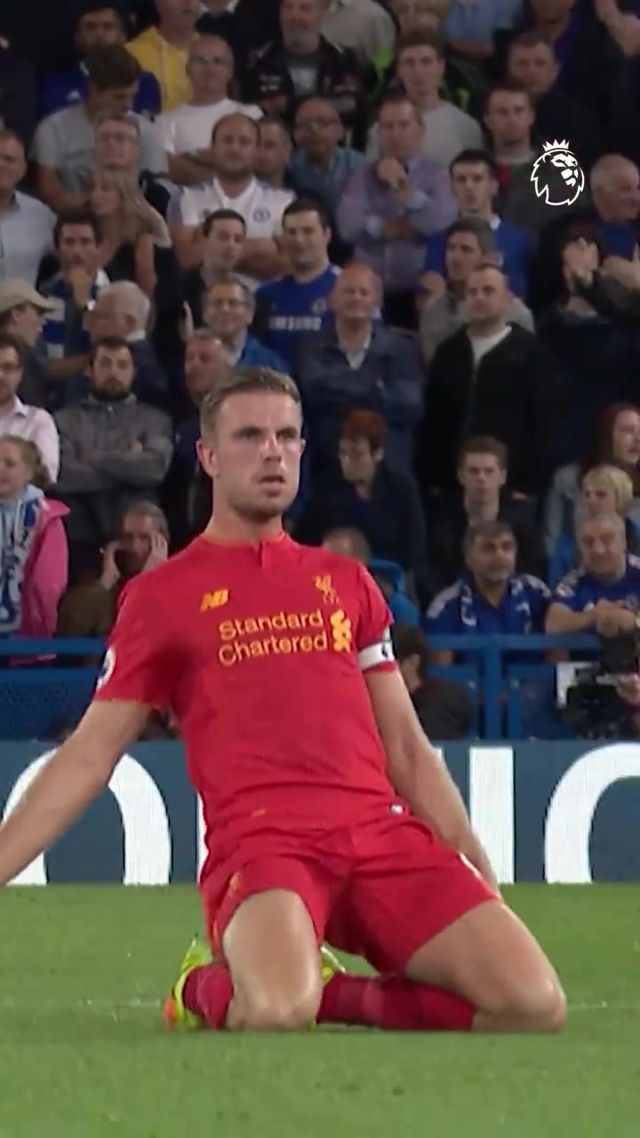 抬脚便是世界波！你还记得亨德森的这脚暴力远射吗？