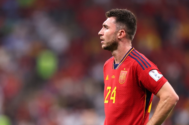 记者：拉波尔特参加了若热-热苏斯带队的首次训练