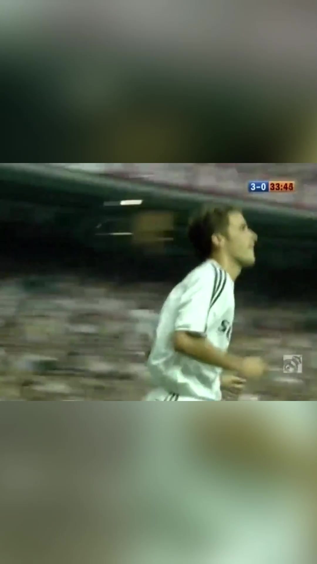 03年劳尔灵气四溢的帽子戏法！三个进球个顶个的细腻！