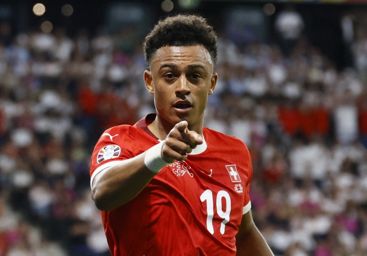 记者：森林加速与那不勒斯竞争恩多耶，并向博洛尼亚提交首份报价