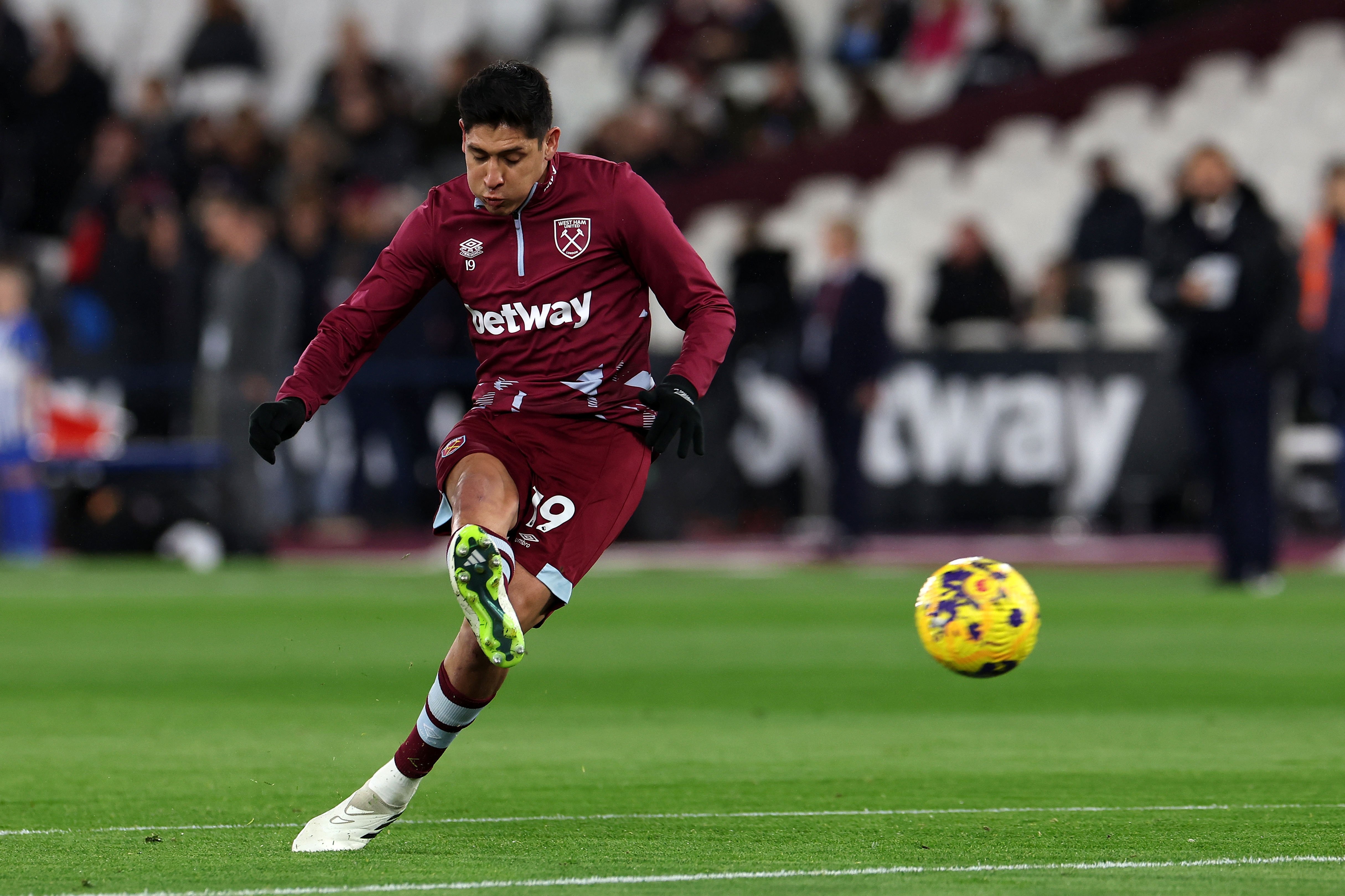 马卡：在西汉姆失去主力位置，米兰可能成埃德森-阿尔瓦雷斯下家