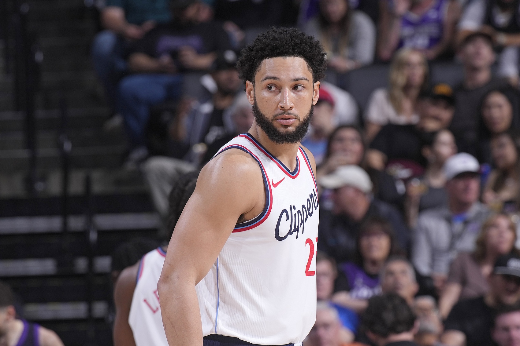 还会再见吗阿本？NBA官方祝本-西蒙斯29岁生日快乐🎂