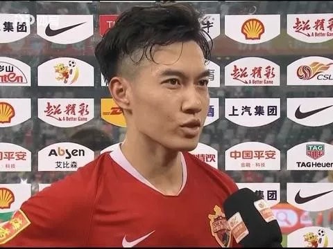 朱艺：30岁大连英博中场王成快转会延边龙鼎