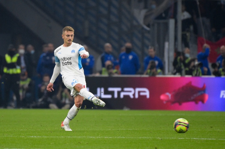 RMC：雷恩即将签下马赛球员隆吉耶和梅林，转会费总价2250万欧