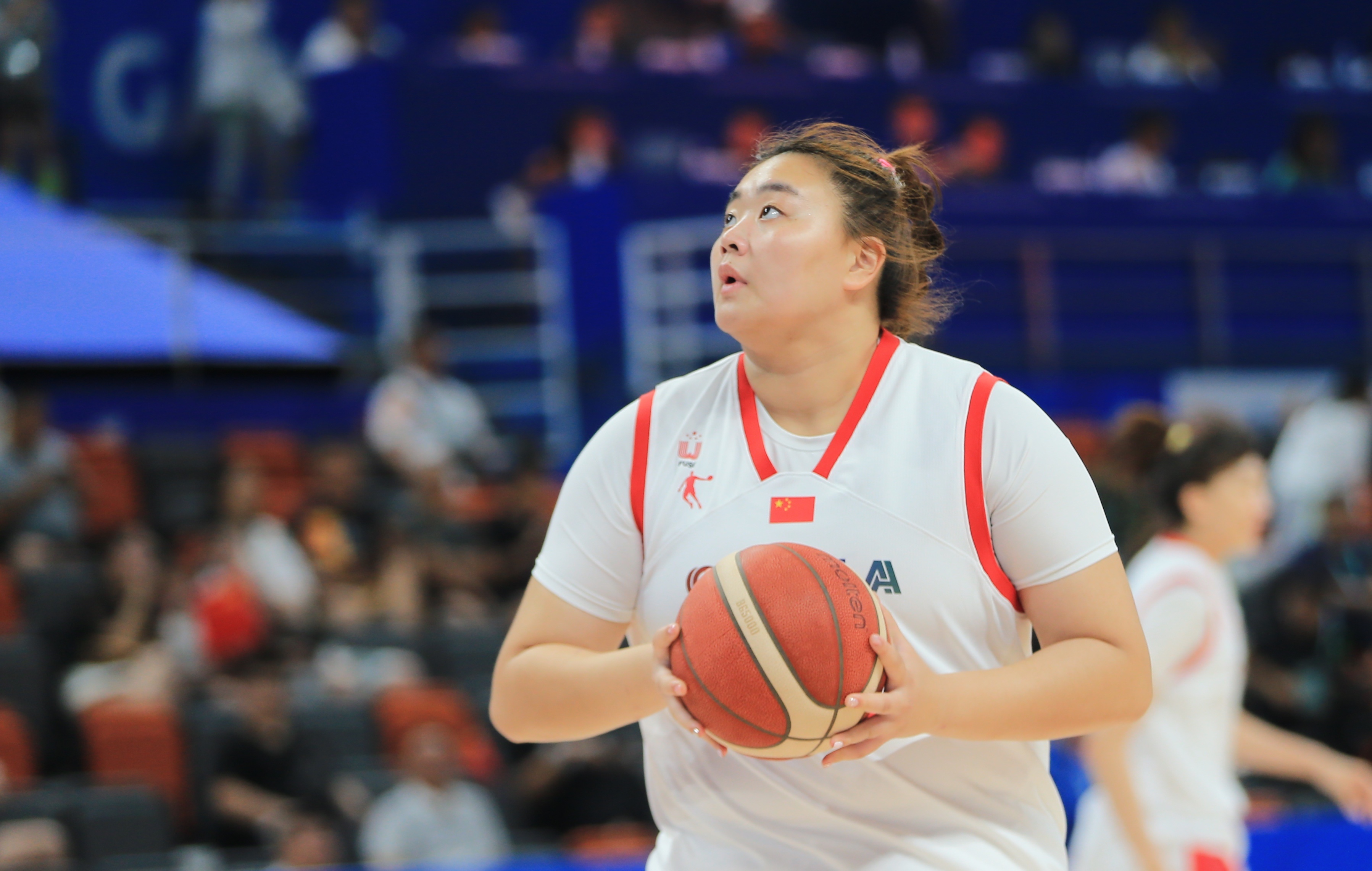 🏀中国大运女篮三连胜以小组第一出线 1/4决赛将对阵日本