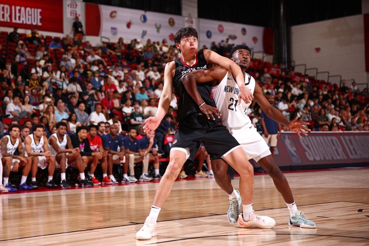 队记：杨瀚森的进攻机会还是偏少 夏联队友能力有限&不想给他传球