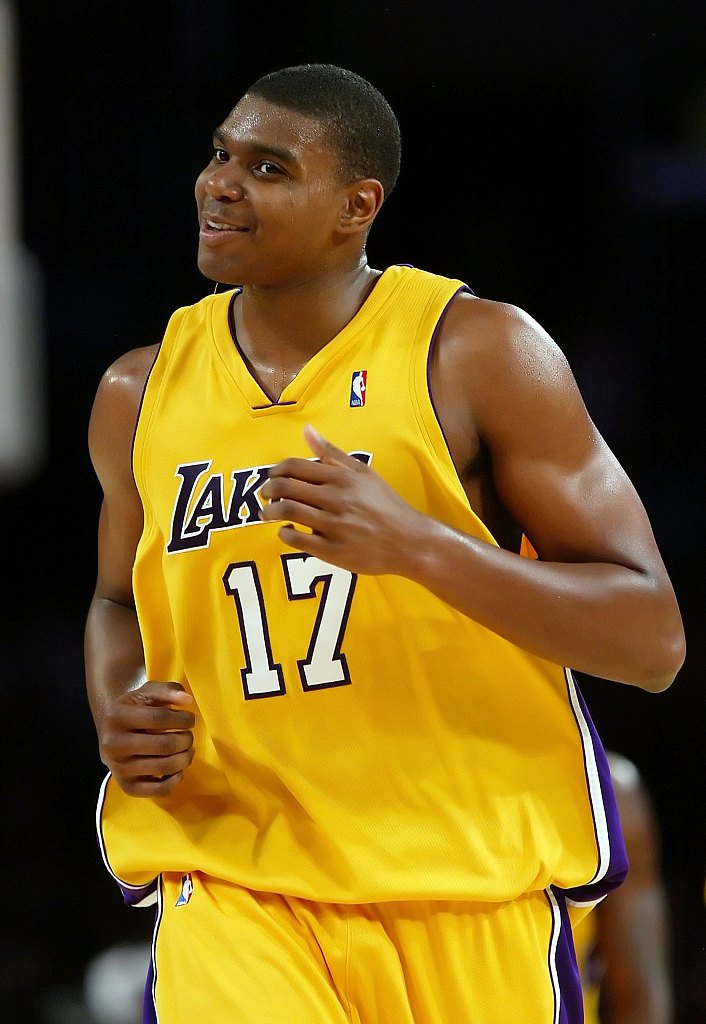 曾执导过拜纳姆！贾巴尔：拜纳姆的技巧很糙 他不爱篮球