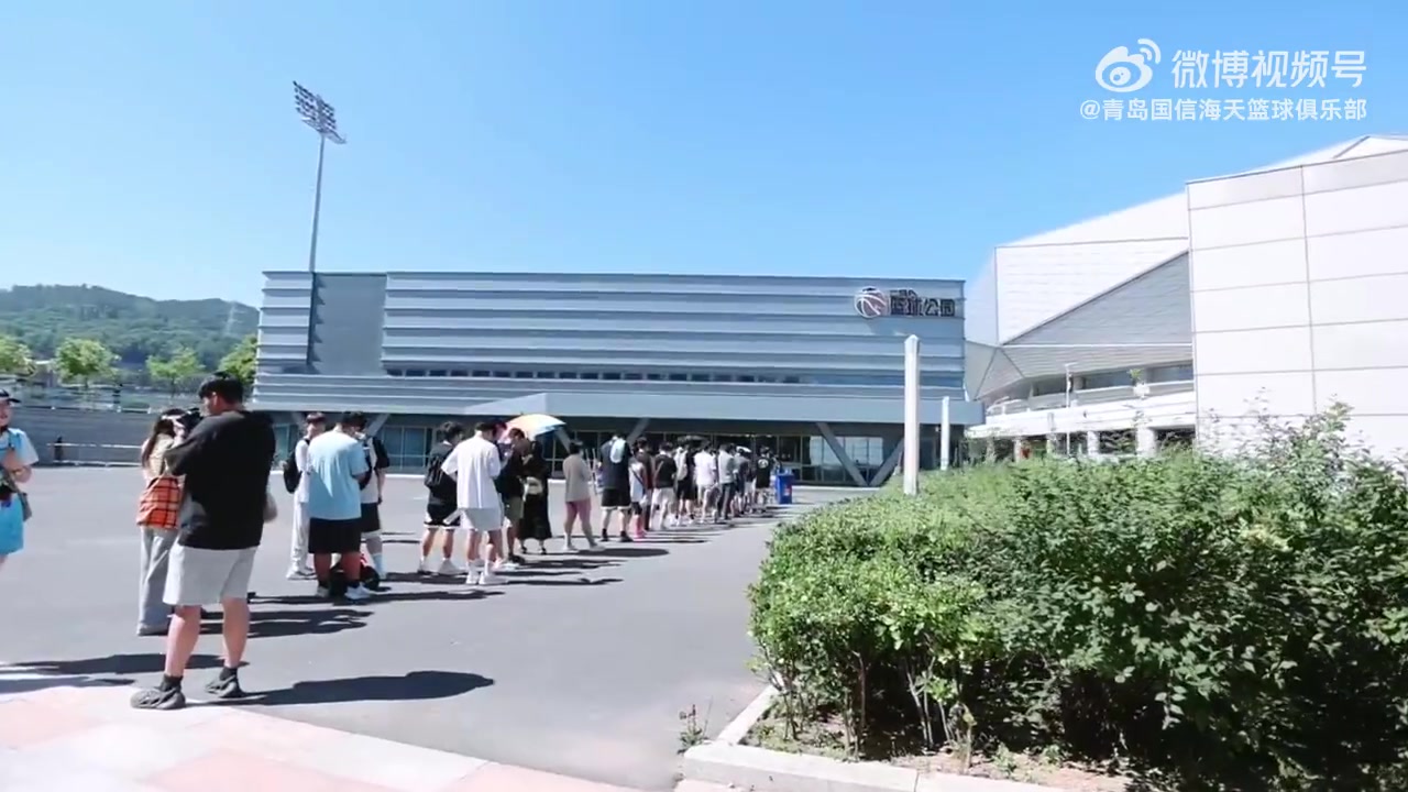 杨瀚森球迷见面会 | 感谢热情的球迷朋友们❤️