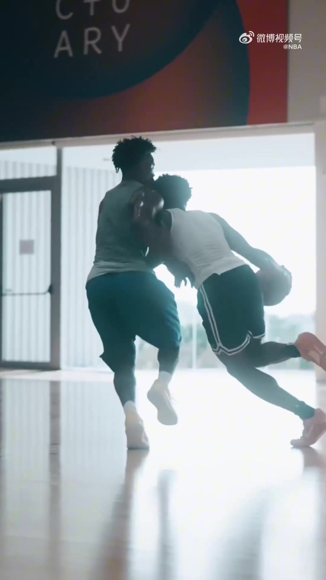 继续进化！阿门-汤普森休赛期在安达卢西亚特训花絮