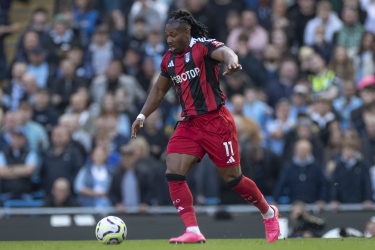 卫报：森林有意阿达玛-特劳雷，也正在考虑提高对麦卡蒂的报价