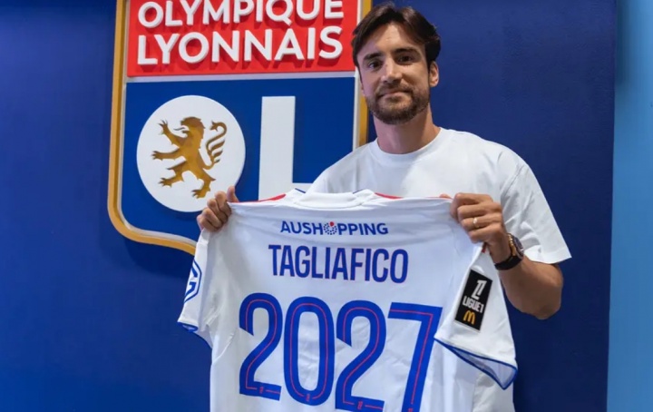 官方：里昂与32岁后卫塔利亚菲科续约到2027年