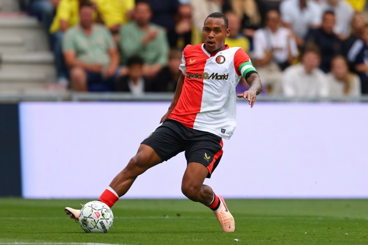 据称转会费总价3500万欧，费耶诺德官方：前锋派修转会加盟马赛