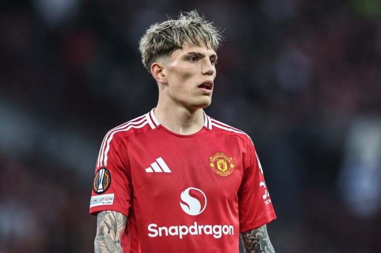 罗马诺：加纳乔在等切尔西，我预计切尔西会在本月与曼联谈判