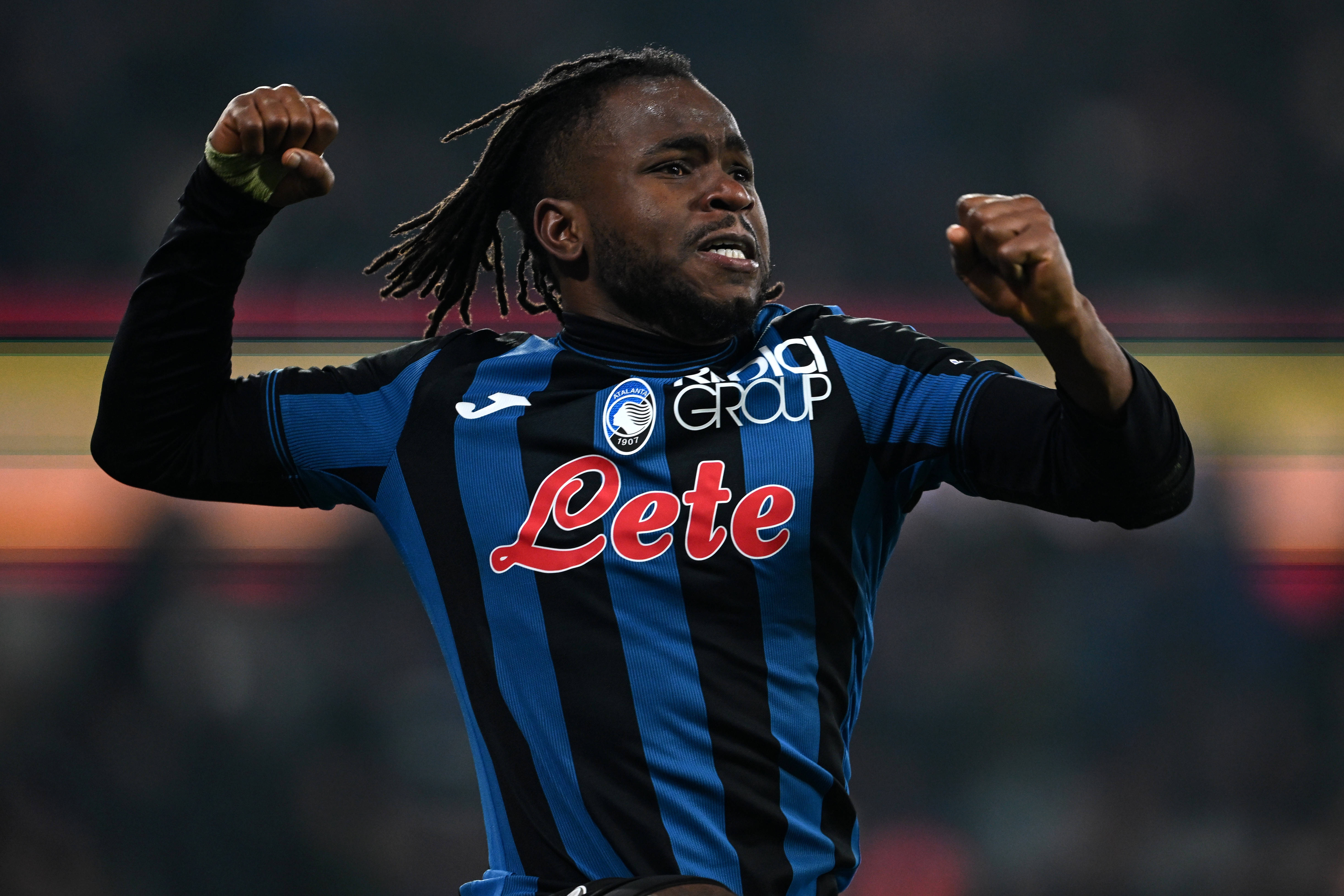 斯基拉：国米仍有信心签卢克曼，本周将与亚特兰大进行新一轮谈判