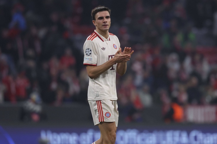 错的时间错的人..拜仁5100万买帕利尼亚 1年0球0助身价腰斩+外租