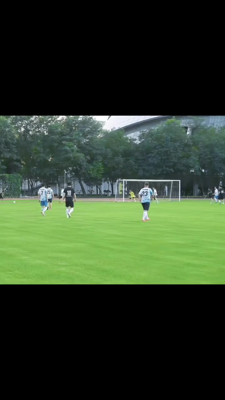 吃喝玩乐！赵继伟更新社媒晒日常视频：充实又精彩的一周